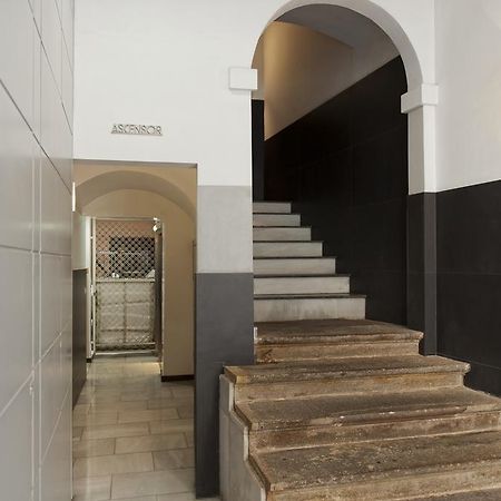 Mh Apartments Liceo Barcelona Kültér fotó