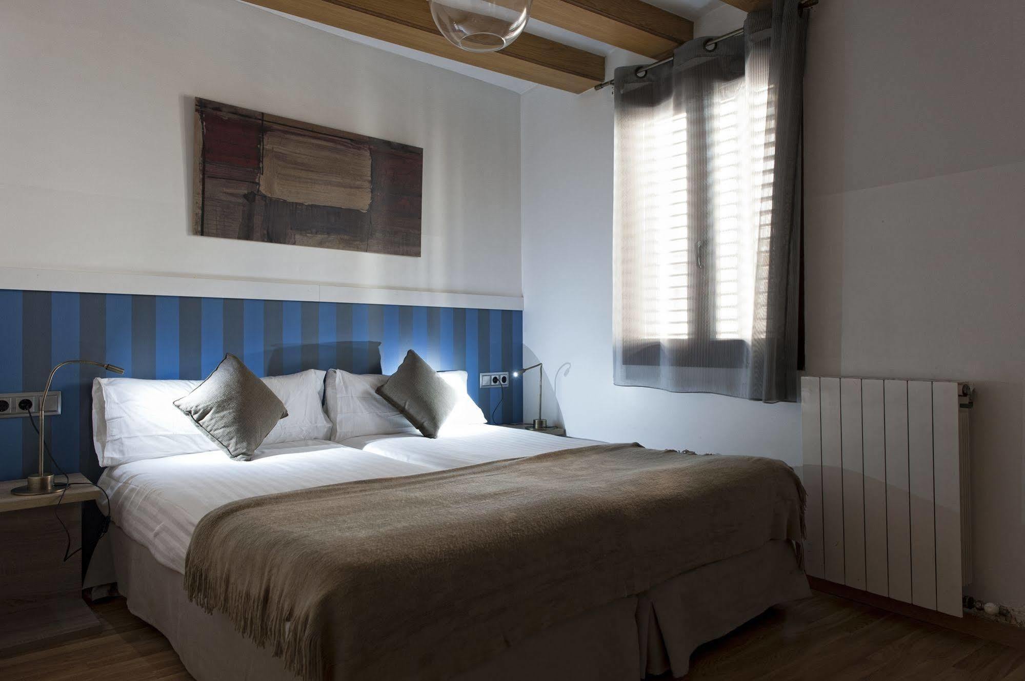 Mh Apartments Liceo Barcelona Kültér fotó