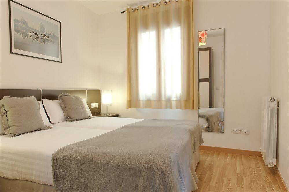 Mh Apartments Liceo Barcelona Kültér fotó