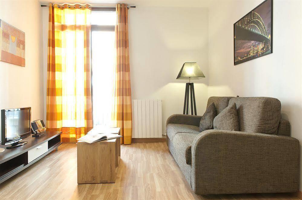 Mh Apartments Liceo Barcelona Kültér fotó