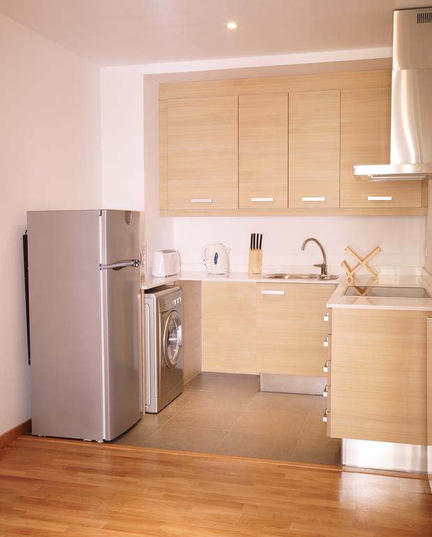 Mh Apartments Liceo Barcelona Kültér fotó